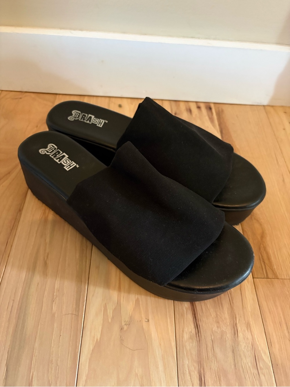 Brash Black Platform Slide Sandals Y2K Chunky Sole Size 9